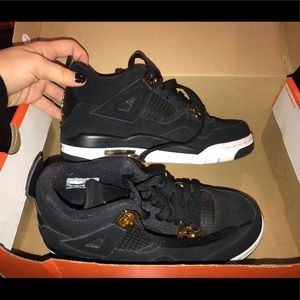 Jordan 4’s retro royalty